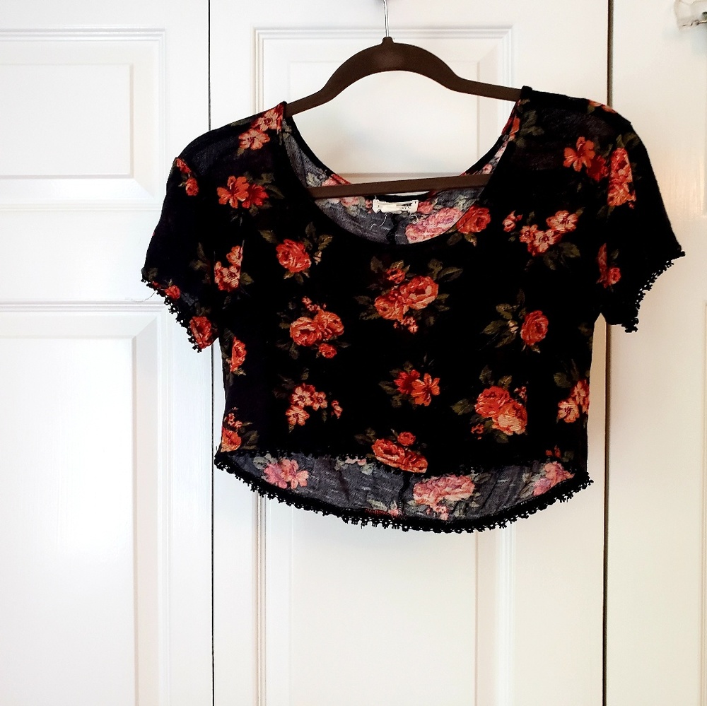 crop top pac sun